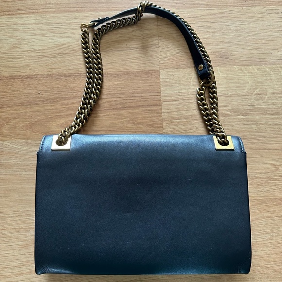 Gucci Osiride Future Shoulder Bag 💼 - Picture 8 of 8